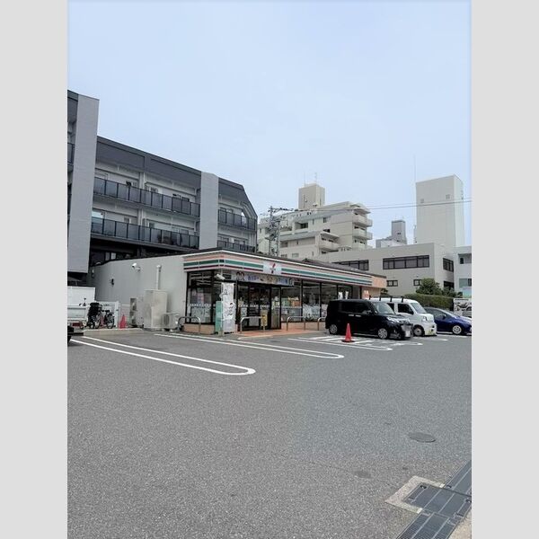 現地周辺 (セブンイレブン広島西川口町店 385m)