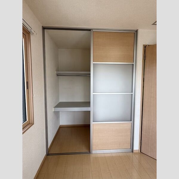 収納 (クローゼット)