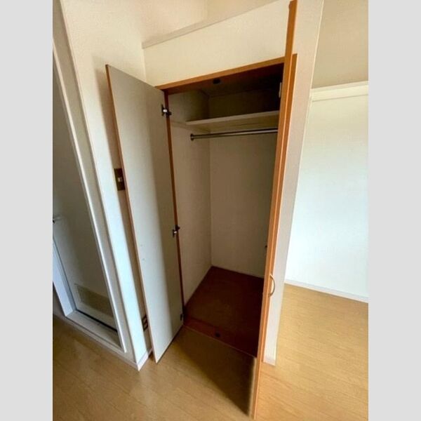 収納 (クローゼット)