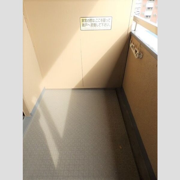 バルコニー・ベランダ (バルコニー)