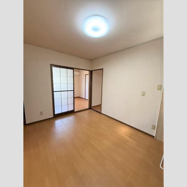 居室・リビング (DK)