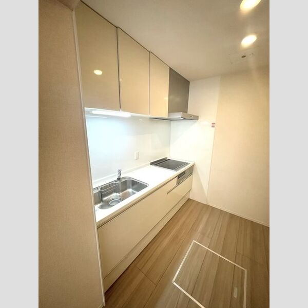 キッチン (システムキッチン)