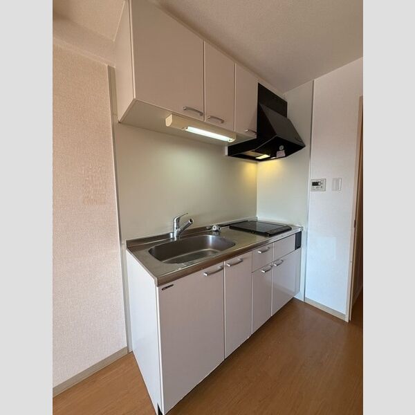 キッチン (システムキッチン)