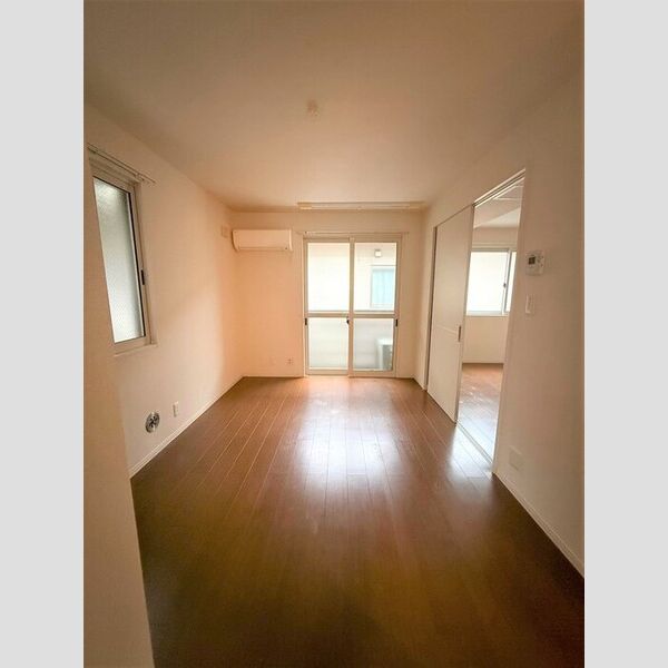 居室・リビング (DK)