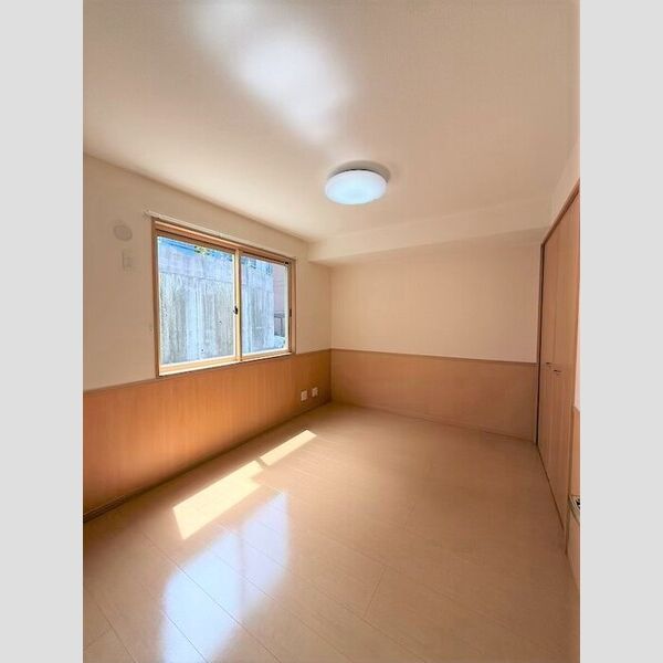 その他 (南洋室)