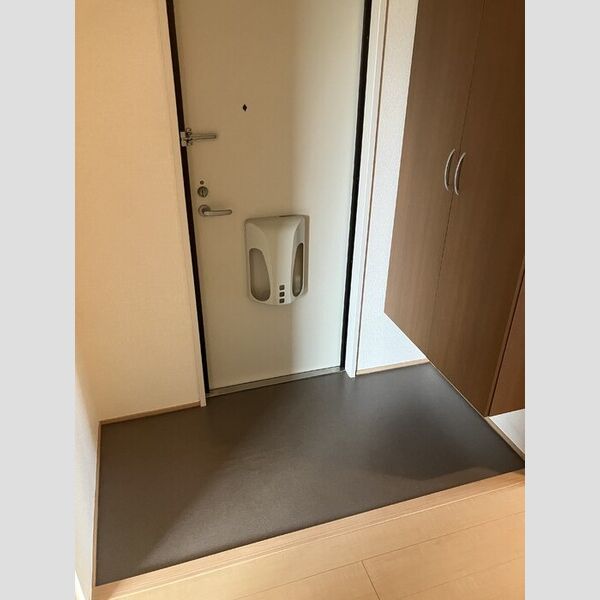 玄関 (玄関)