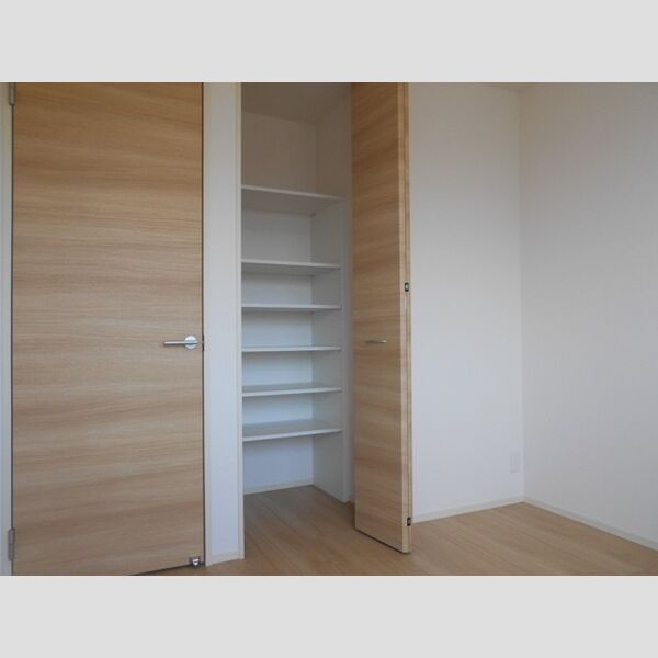 その他 (洋室②)