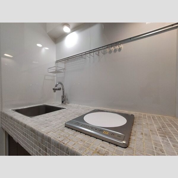 キッチン (システムキッチン)