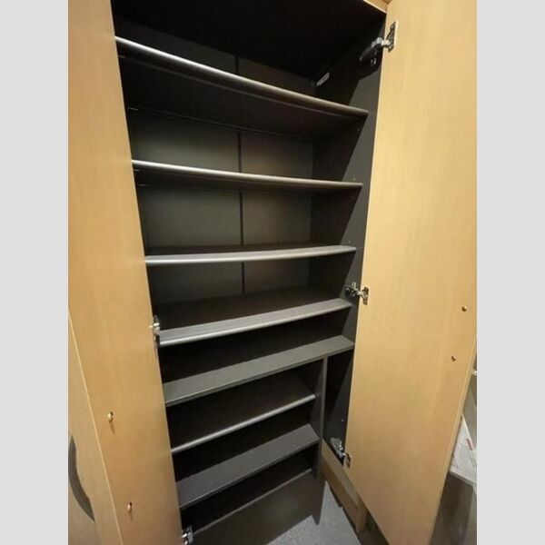 玄関 (シューズボックス)