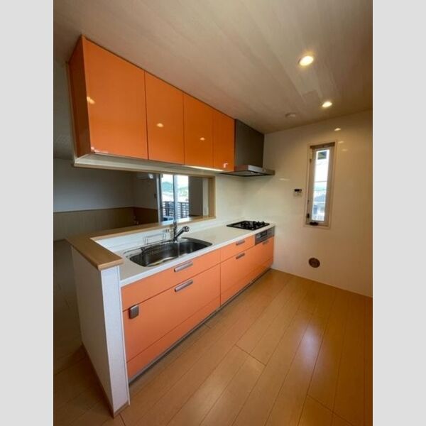 キッチン (システムキッチン)