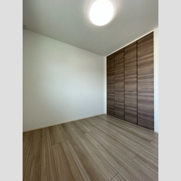 その他 (南東洋室)