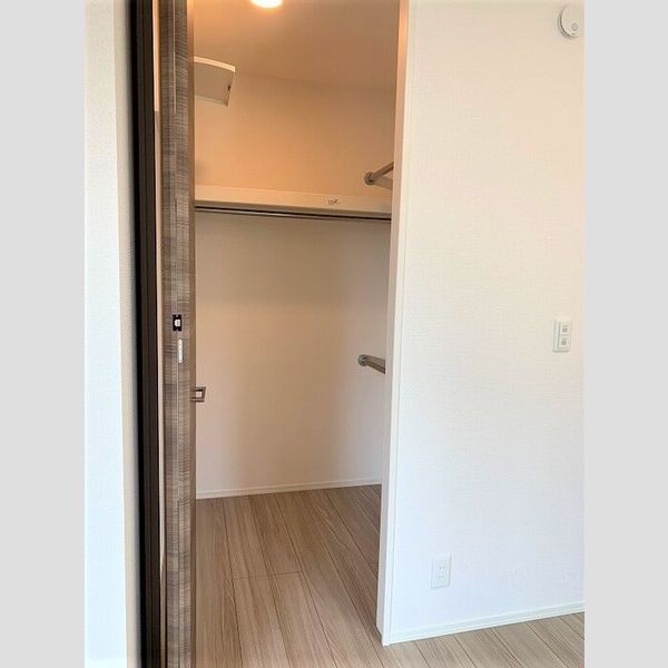 収納 (ウォークインクローゼット)