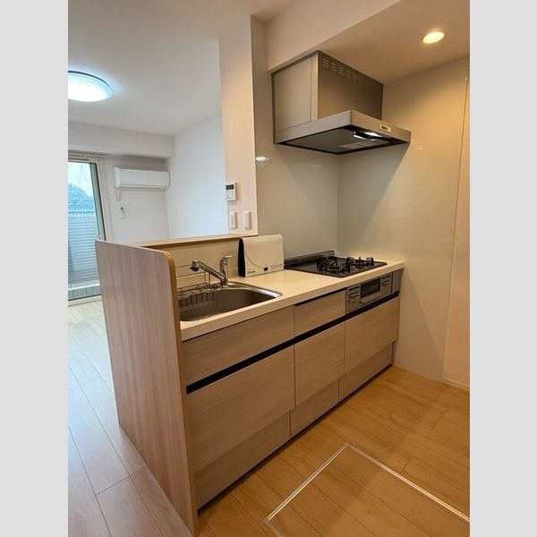 キッチン (システムキッチン)