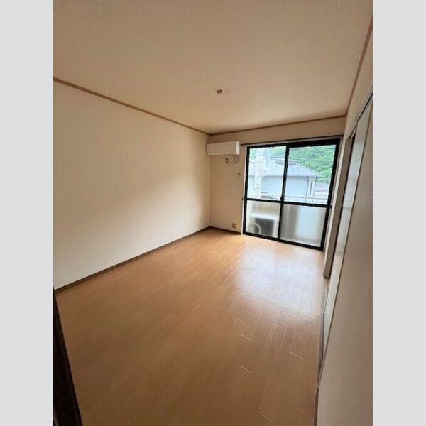 その他 (南東洋室)