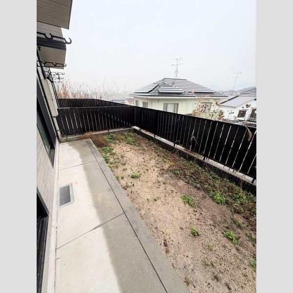 その他 (専用庭)