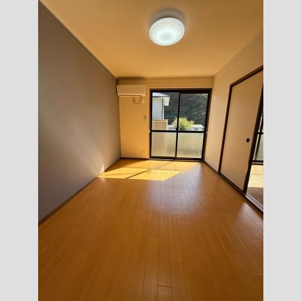 その他 (南洋室)