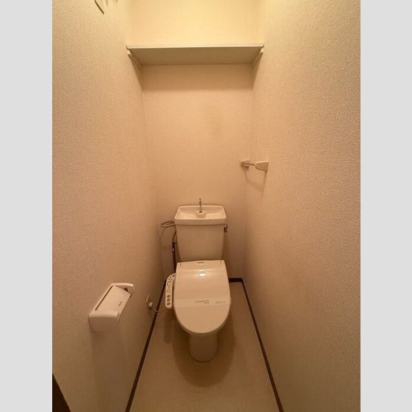 トイレ (温水洗浄暖房便座)