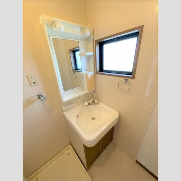 洗面所 (洗髪洗面化粧台)