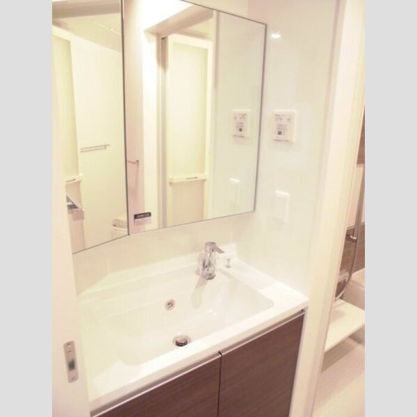 洗面所 (304:洗髪洗面化粧台)