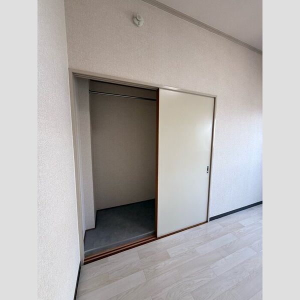 収納 (クローゼット)