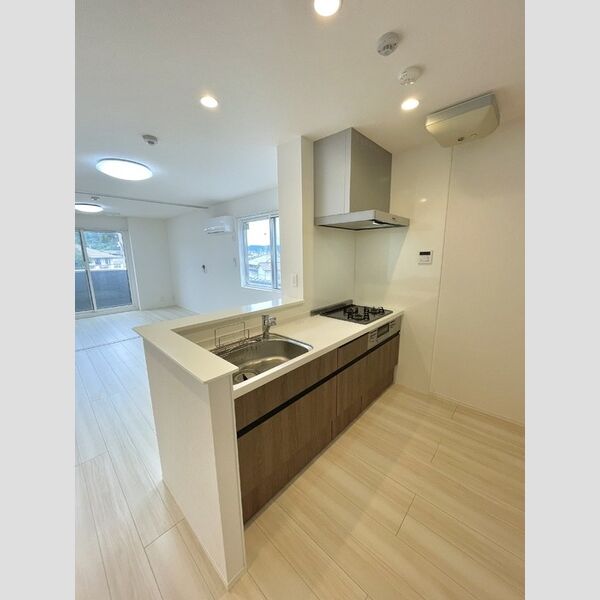 キッチン (システムキッチン)