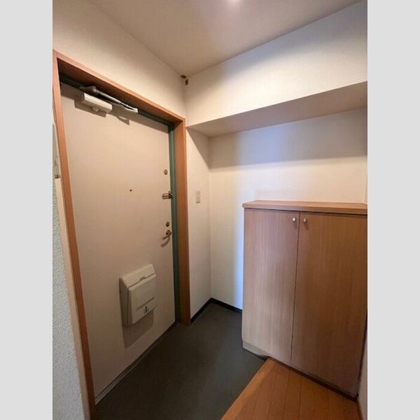 玄関 (玄関)