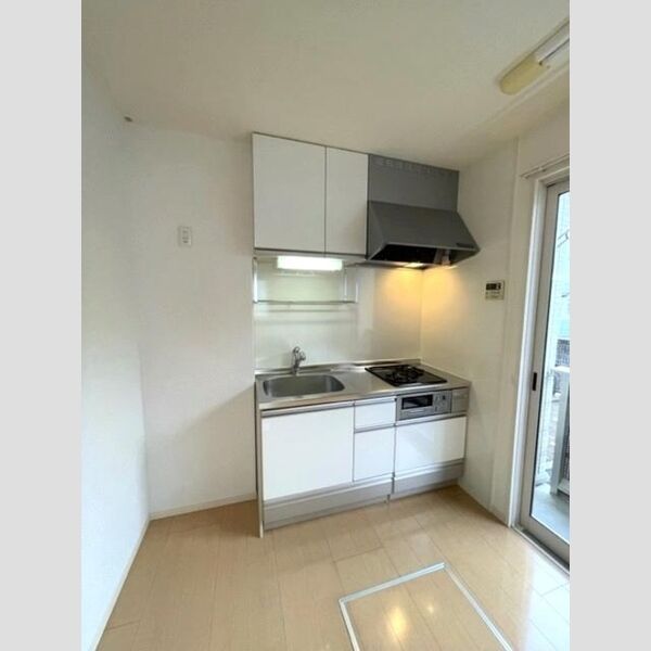 キッチン (システムキッチン)