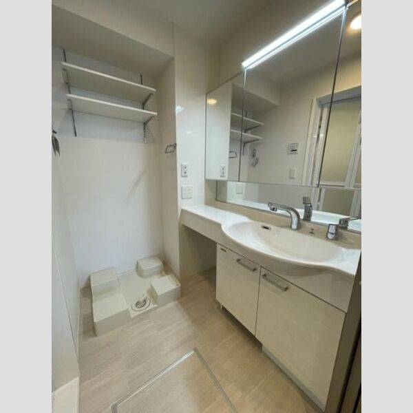 洗面所 (洗面室)