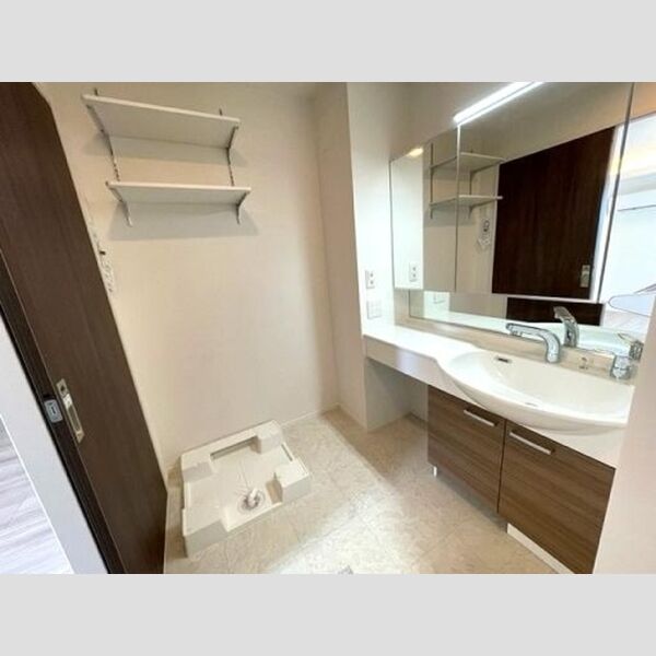 洗面所 (洗面室)