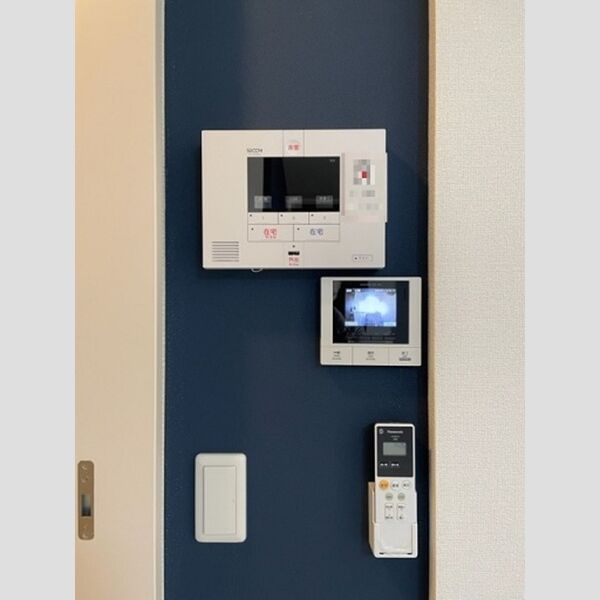 その他設備 (セコムのセキュリティシステム・TVインターホン)