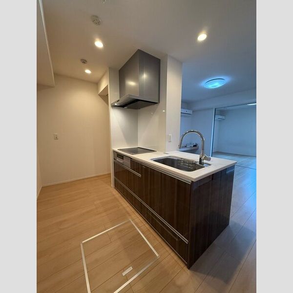 キッチン (システムキッチン)