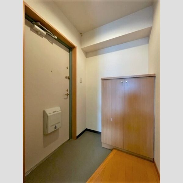 玄関 (玄関)
