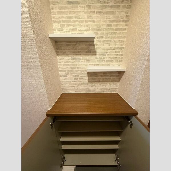 玄関 (シューズボックス)