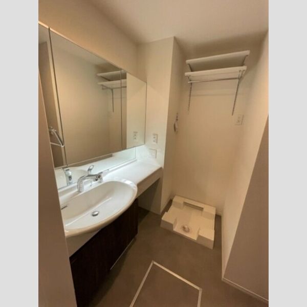 洗面所 (洗面室)