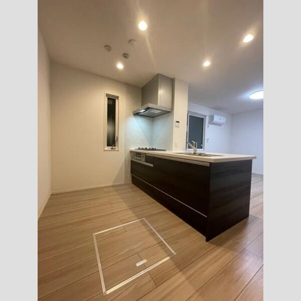 キッチン (システムキッチン)
