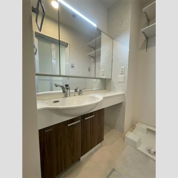 洗面所 (洗面室)