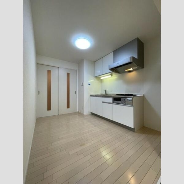 キッチン (システムキッチン)