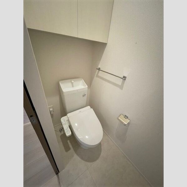 トイレ (温水洗浄暖房便座)