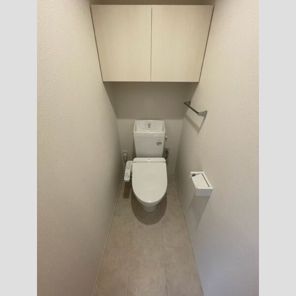 トイレ (温水洗浄暖房便座)