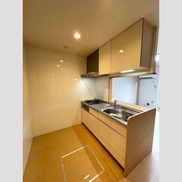 キッチン (システムキッチン)