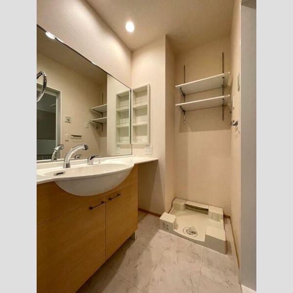 洗面所 (洗面室)