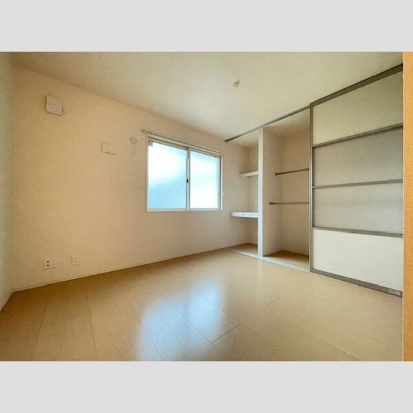 その他 (南東洋室)