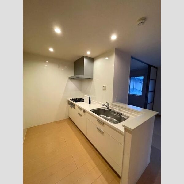 キッチン (システムキッチン)