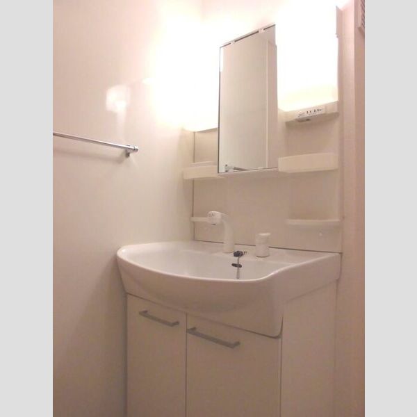 洗面所 (洗面化粧台)