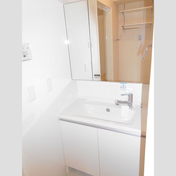 洗面所 (105:洗髪洗面化粧台)