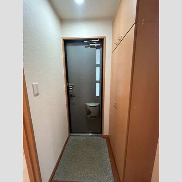玄関 (玄関)