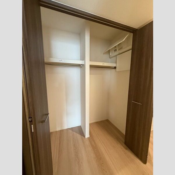 収納 (クローゼット(廊下))