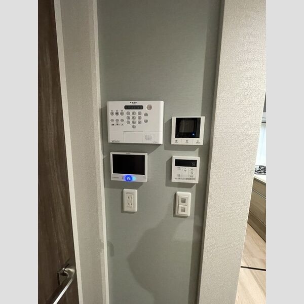 その他設備 (ALSOKホームセキュリティ・モニター付きインターホン・給湯リモコン・ZEHモニター)