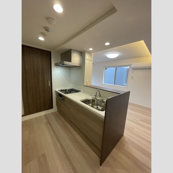 キッチン (システムキッチン)