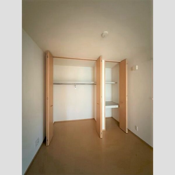 収納 (クローゼット・物入(北洋室))